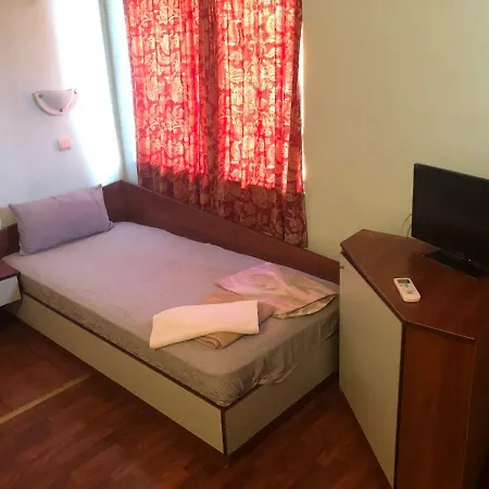 Amethyst Hotell 2*